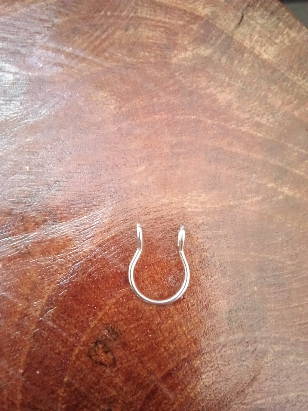 Faux piercing septum acier inoxydable