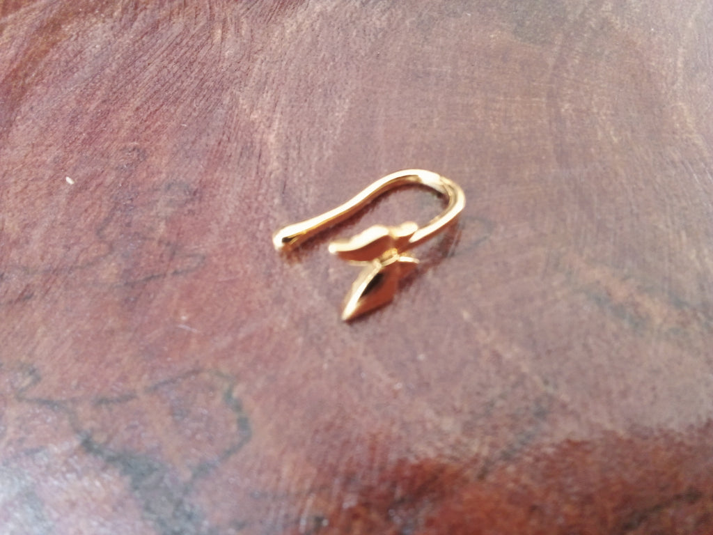 Faux piercing fantaisie nez